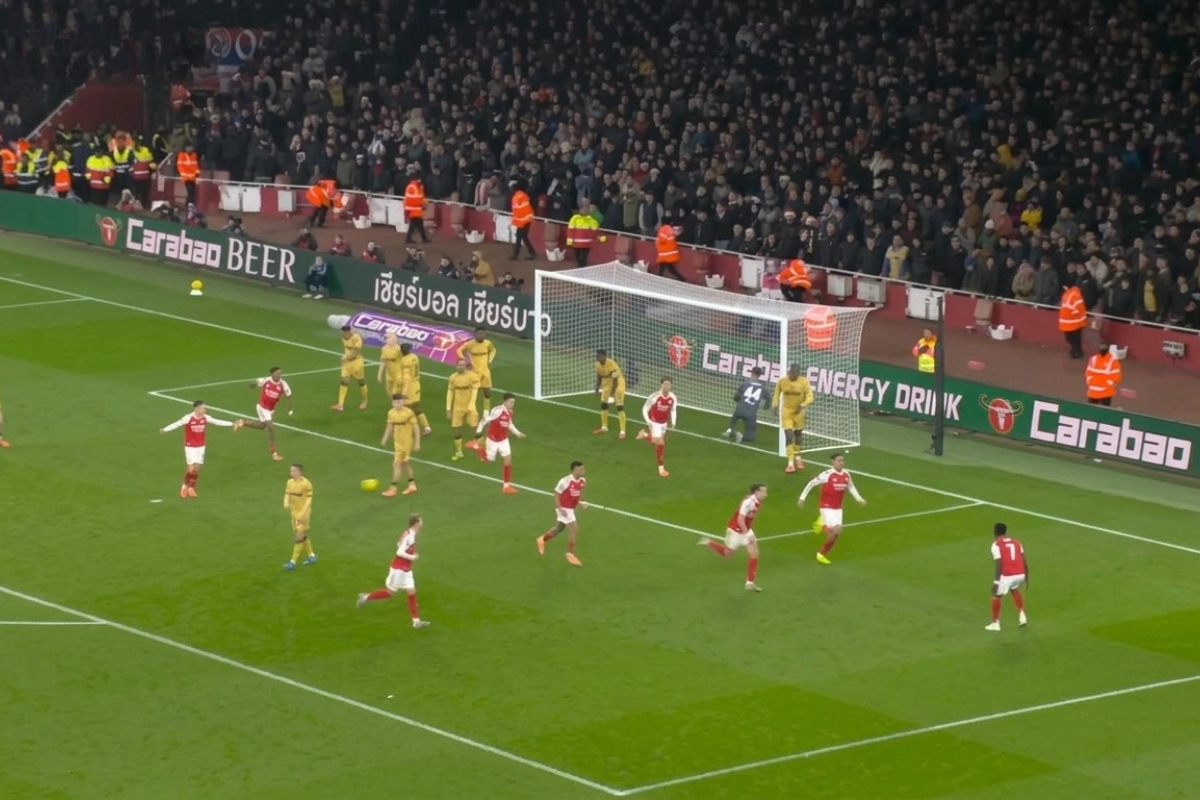 arsenal i krisal palas na terenu